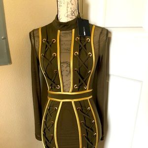 Never worn green bodycon dress from FashionNova.